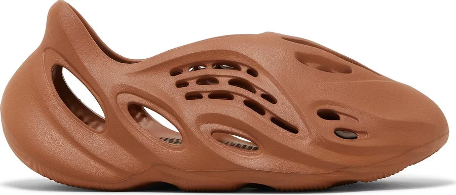 Adidas Yeezy Foam RNR Clay Red HP5335 – N-Hype - Main Image