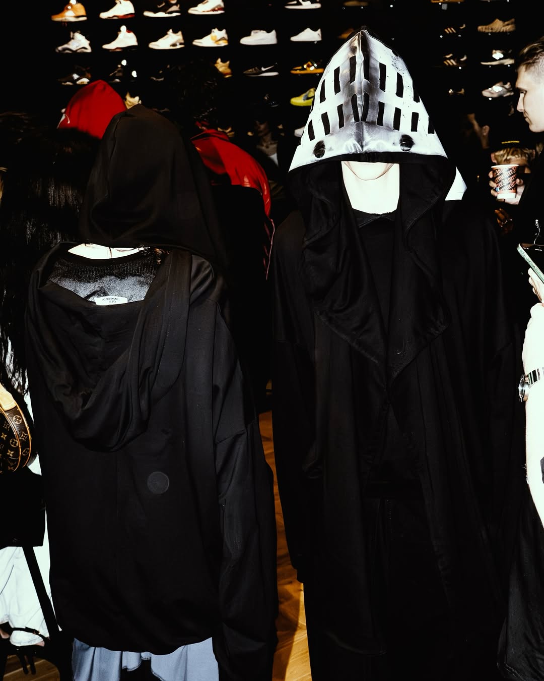 NEONOSTALGIA POP UP STORE