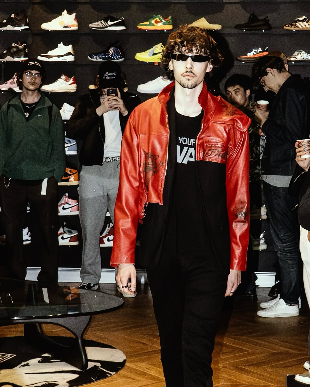 NEONOSTALGIA POP UP STORE