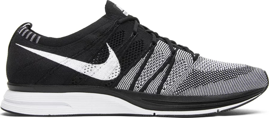 Nike Flyknit Trainer Oreo AH8396 005 N Hype