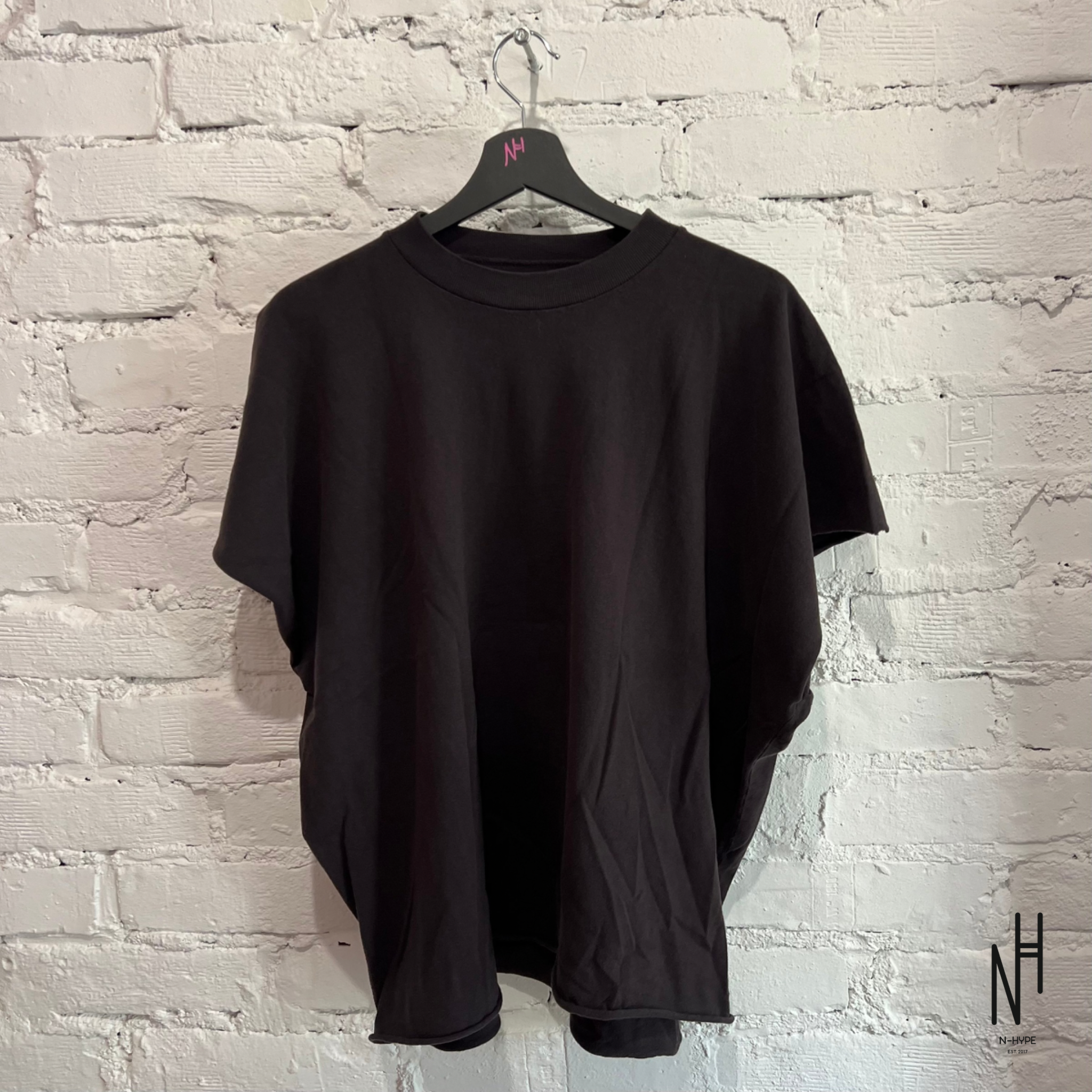 YZY One Box Tee Black – N-Hype