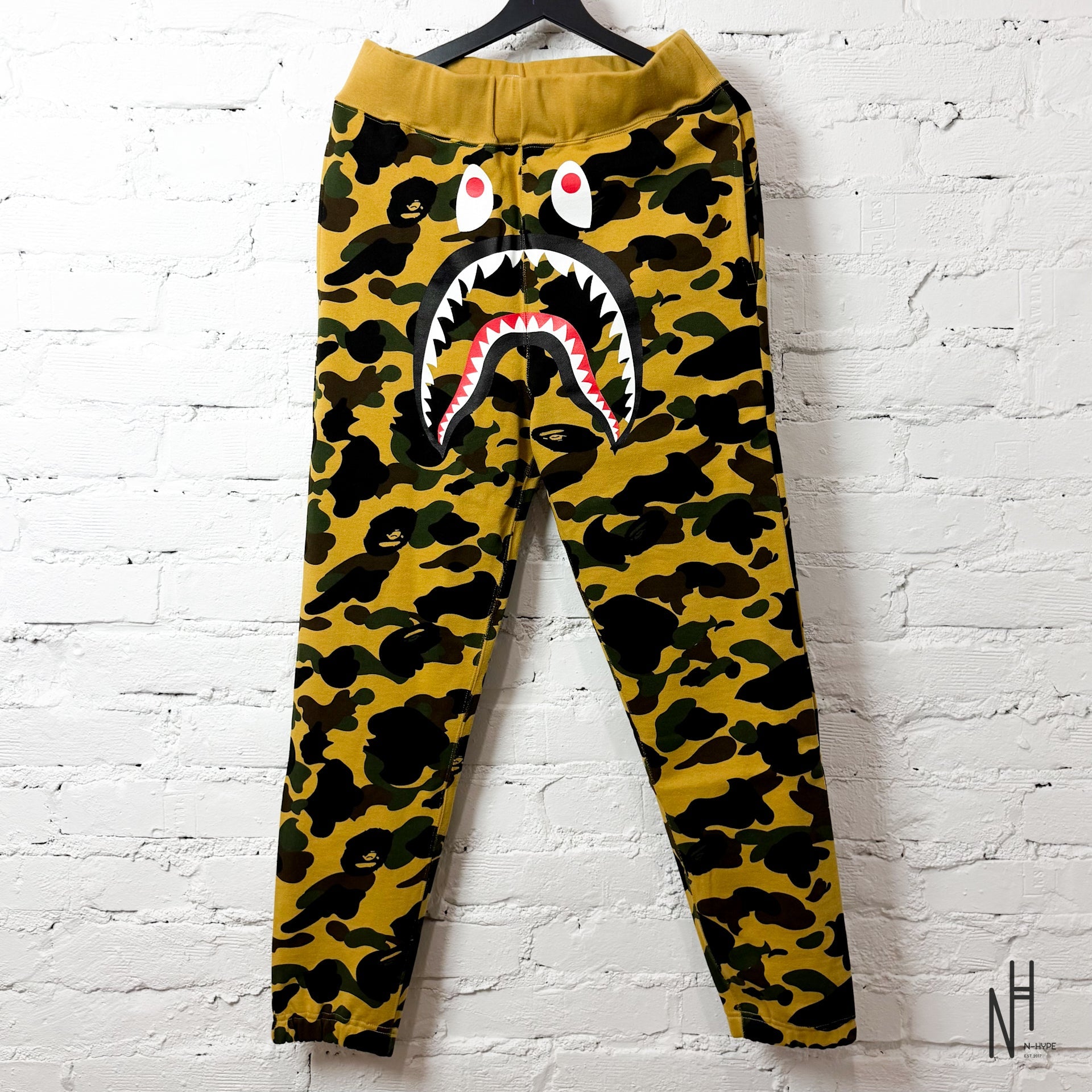 BAPE 1st Camo Shark Slim Sweat Pants Yellow | N-Hype