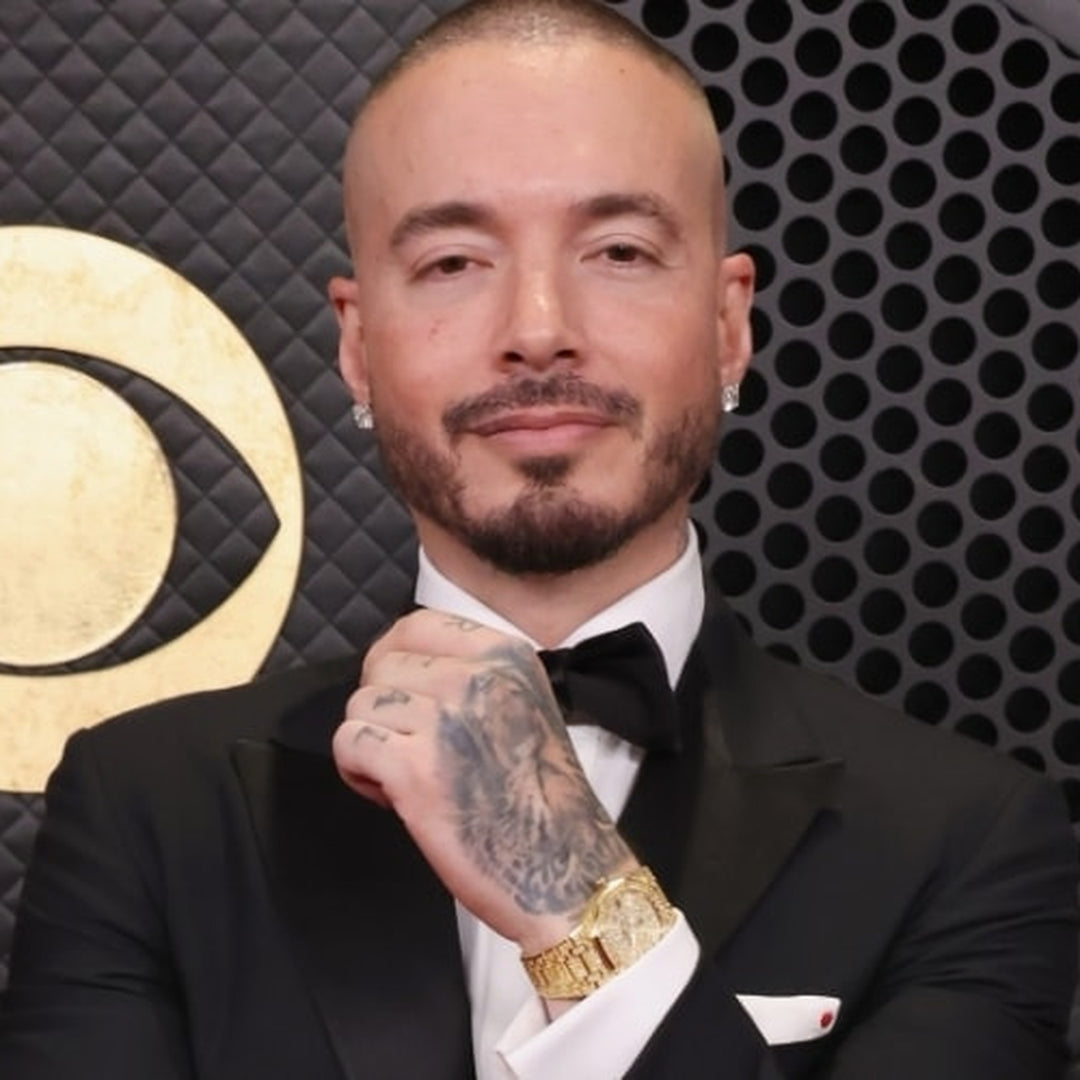 J Balvin na Grammy 2026: Złota Elegancja i Ekstrawagancja w Świecie Mody
