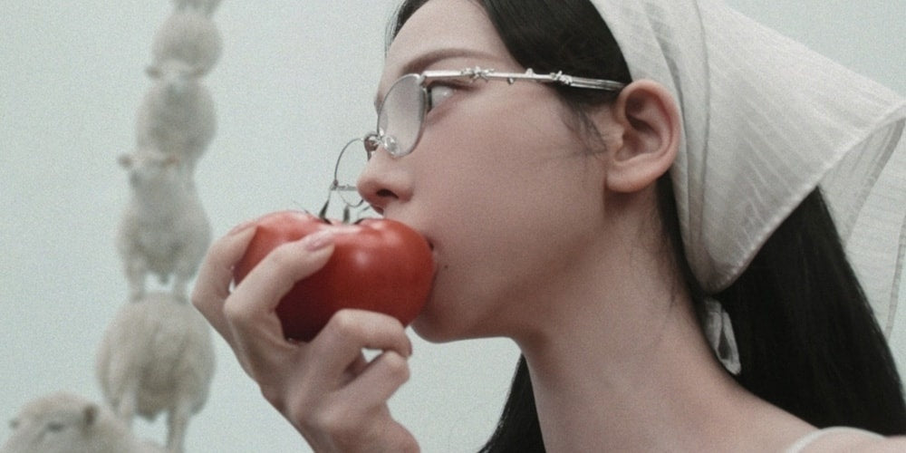 Karina z aespa w kampanii nowej kolekcji "Veggie" od Gentle Monster