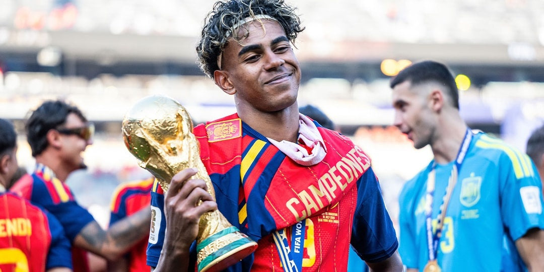 Lamine Yamal: Młody Geniusz Futbolu Zdobywa Euro i Mistrzostwa Świata