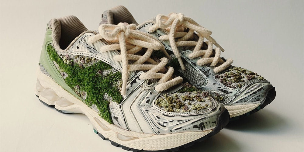 Zbliżenie na niestandardowe sneakersy ASICS GEL-KAYANO 14 „MOSS” od ANT KAI