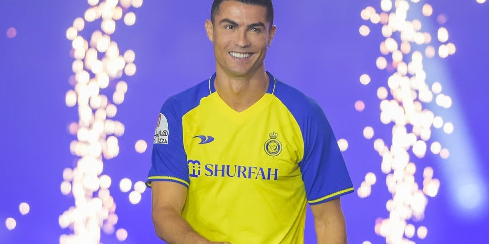 Cristiano Ronaldo Inwestuje w Hiszpański Klub UD Almería – Co To Znaczy dla Futbolu?