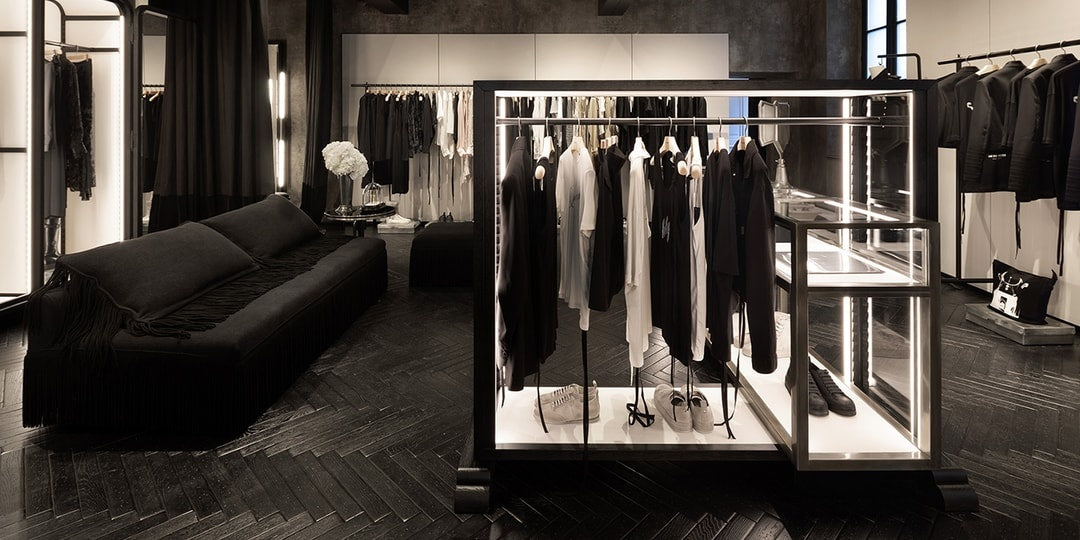 Nowy Butik Ann Demeulemeester w Mediolanie: Inauguracja i Nowa Kolekcja