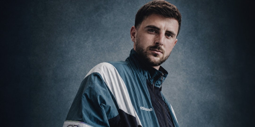 MIZUNO Prezentuje NOWY Model MORELIA LS – Idealne Połączenie Sportu i Streetwearu