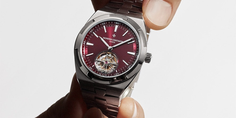 Vacheron Constantin prezentuje zegarek Overseas Tourbillon “Deep Red”