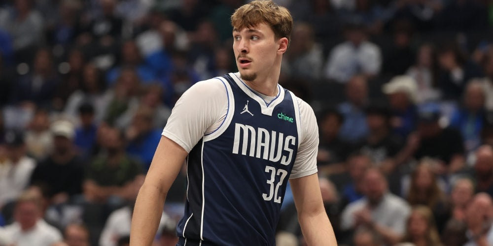 Dallas Mavericks i ich nietypowa oferta za kartę Cooper Flagga: Czy to nowy trend w kolekcjonerstwie?