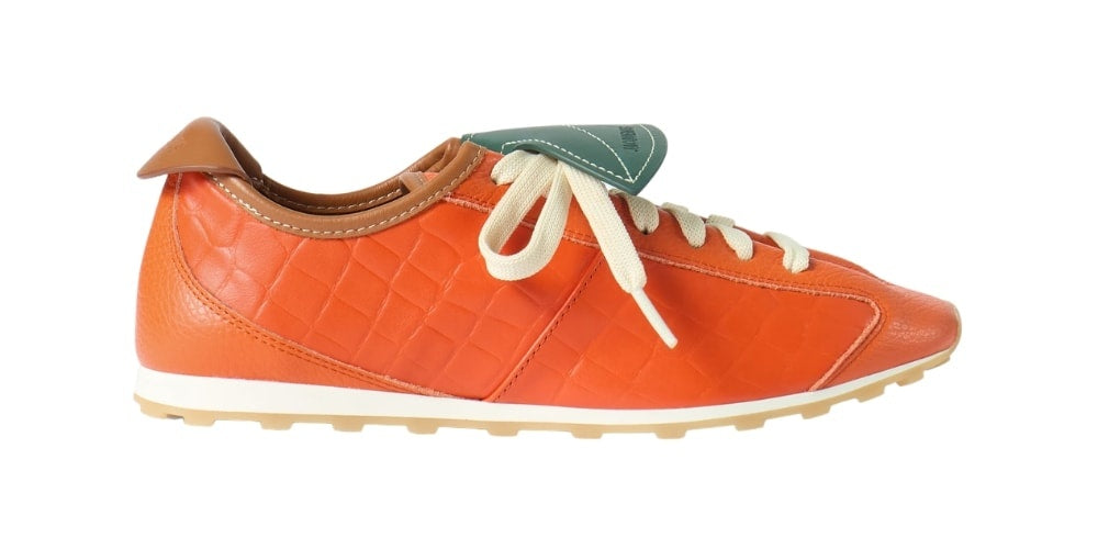 Nowe sneakersy Jacquemus: Pomarańczowy styl na każdą okazję