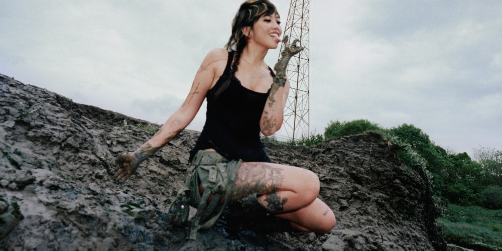 beabadoobee ogłasza premierę nowego albumu „Pylon” oraz singla „Sun Has Set”