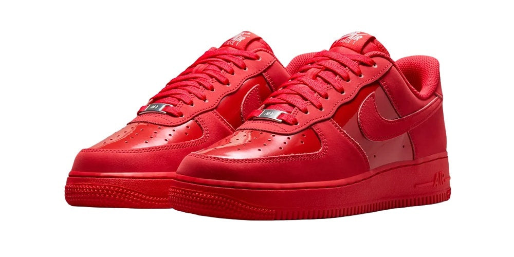 Nowa Kolekcja Nike Air Force 1 Low: Patent Suede w "Triple Black" i "University Red"