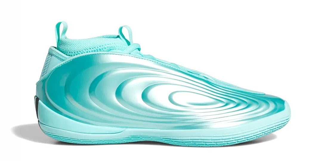 Nowe Sneakersy Jamesa Hardena: adidas Harden Vol. 10 w Kolorze "Clear Cyan"