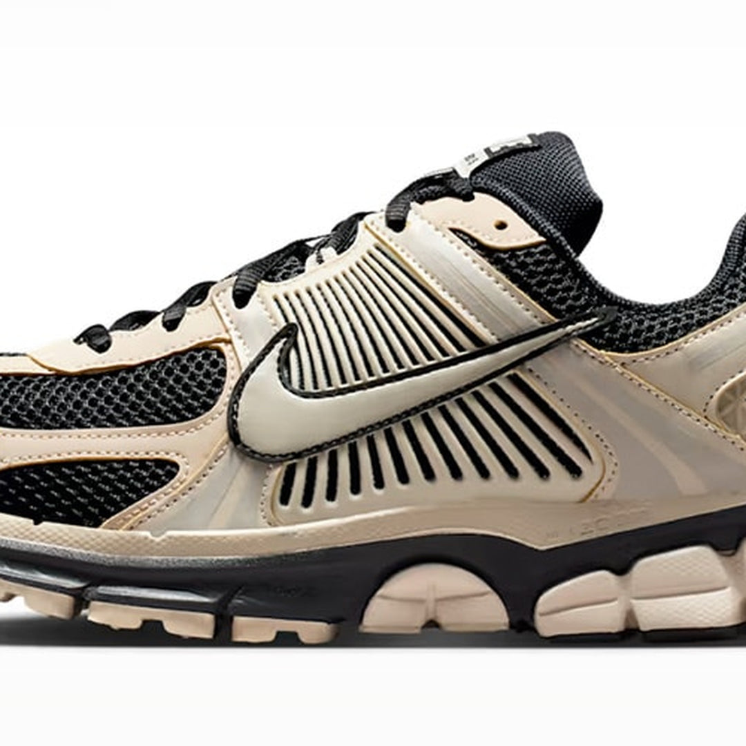 Powrót Nike Zoom Vomero 5 w Eleganckiej Odcieniu Czarno-Kremowym
