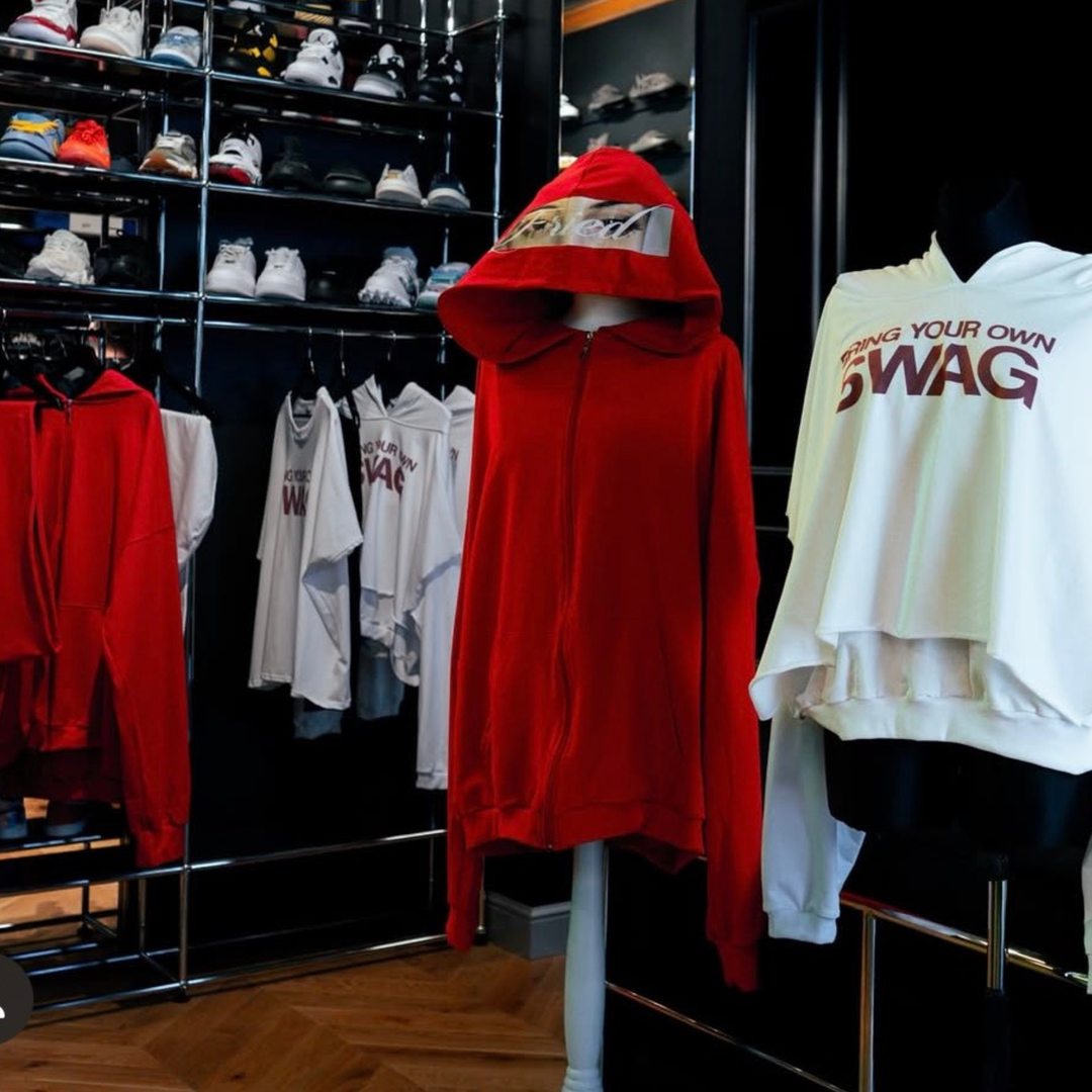 Jak powstają kapsułowe kolekcje marek streetwear? Kulisy, o których nikt nie mówi