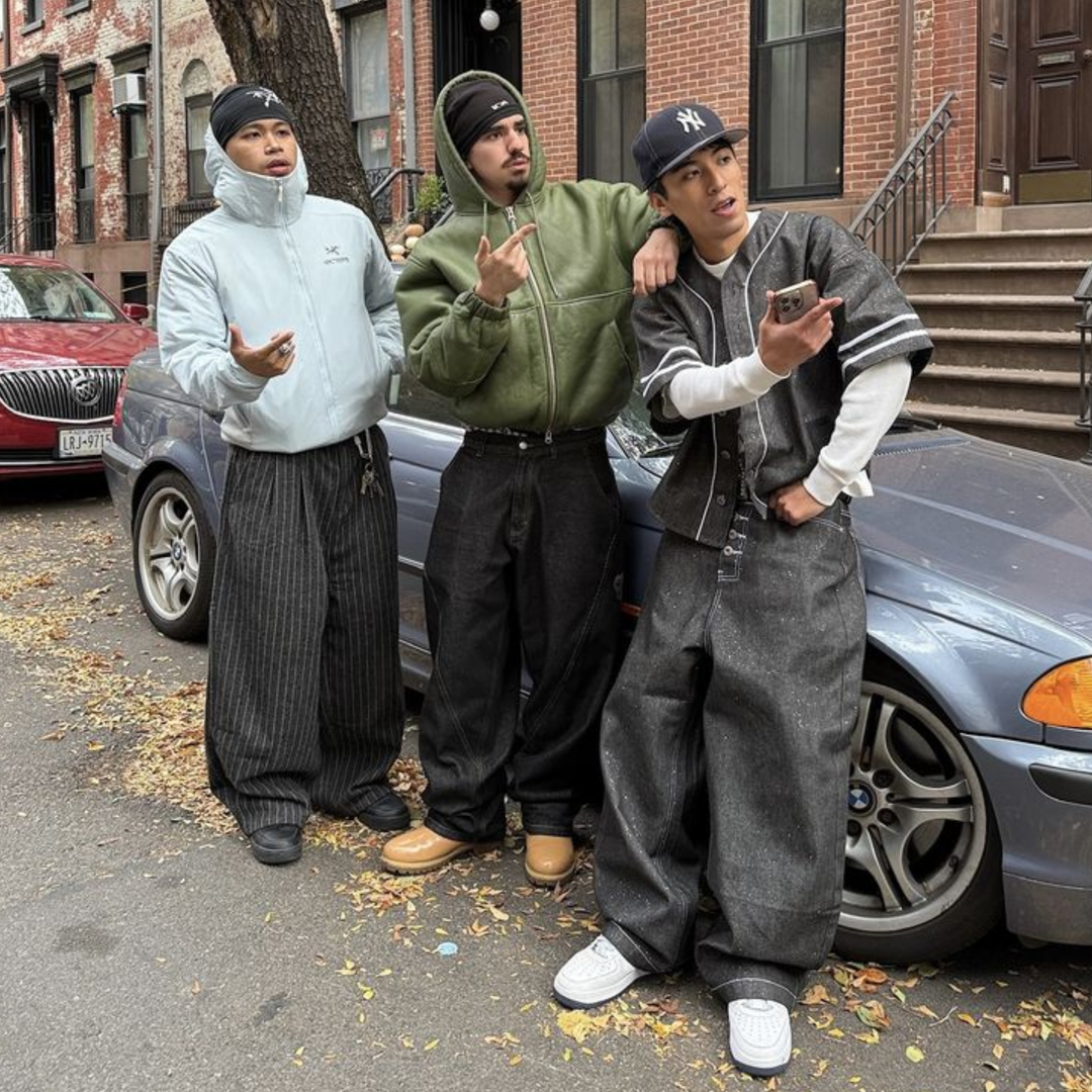 Najlepsze stylizacje streetwear dla mężczyzn – przewodnik 2025