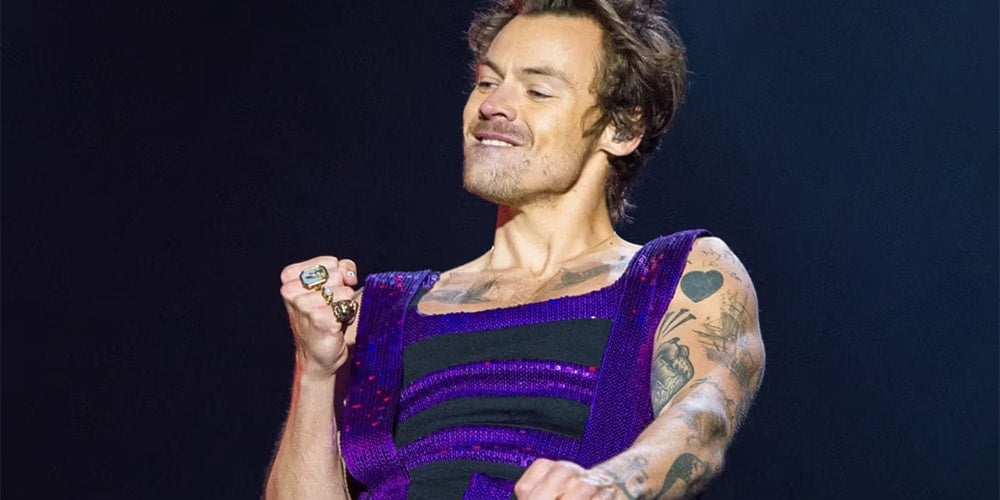 Harry Styles Debiutuje na Szczycie Z Listy Billboard 200 z Albumem „Kiss All the Time. Disco, Occasionally.”
