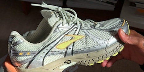 Greg Jackson i jego codzienność w sneakersach Brooks Adrenaline GTS 10