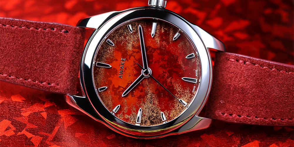 Nowy Czas W Streetwearze: AWAKE i Ich Limitowana Kolekcja Zegarków "Royal Red"