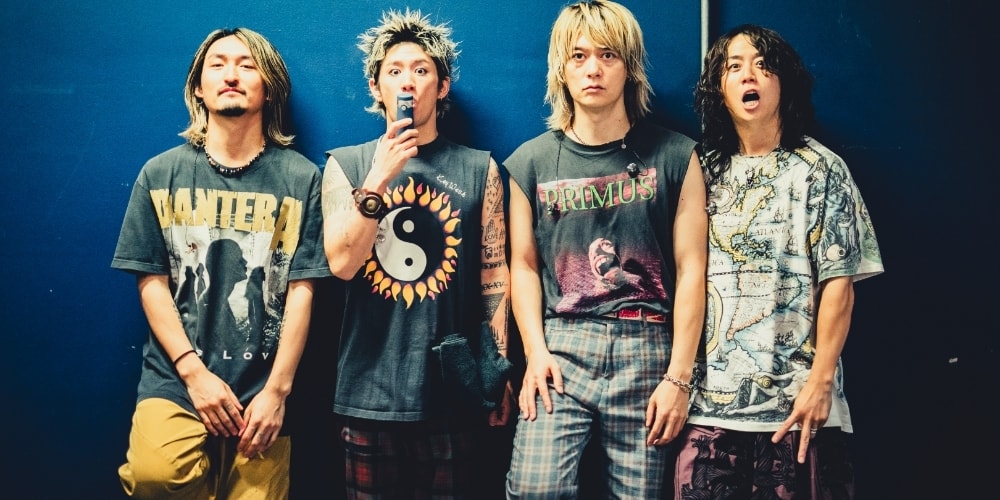 Życie na Trasie z ONE OK ROCK: Co Musisz Wiedzieć o Ich Stylu i Hype'ie