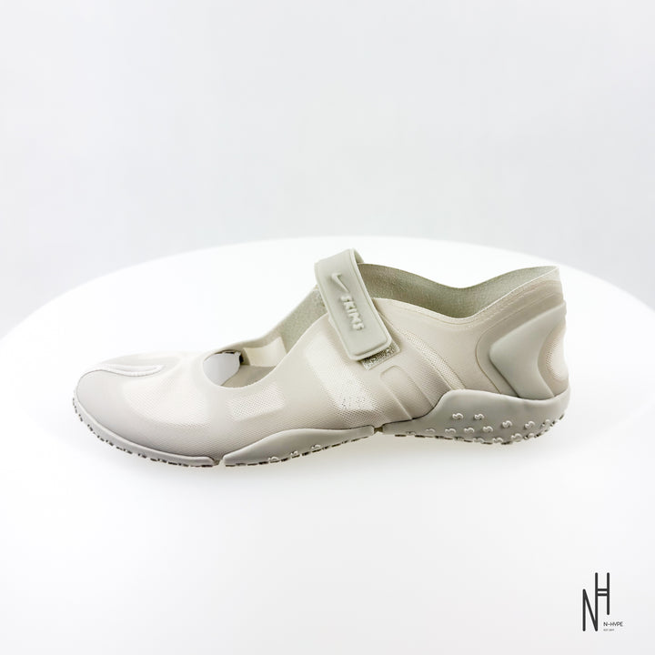 Nike x SKIMS Rift Mesh Light Bone