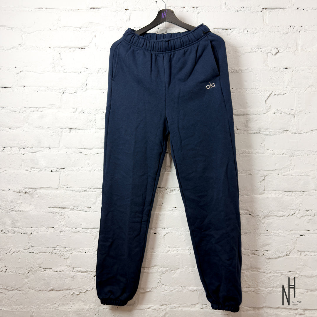 Alo Yoga Accolade Sweatpant Navy