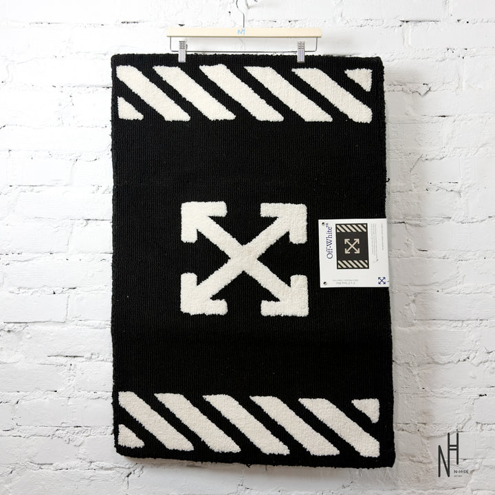 Off-White Arrows Door Mat Black White