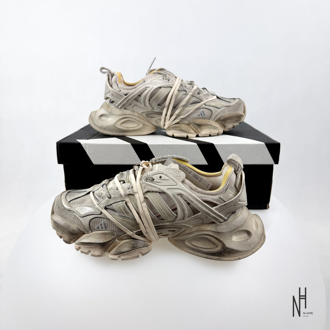 adidas XLG Runner Deluxe Wonder Beige