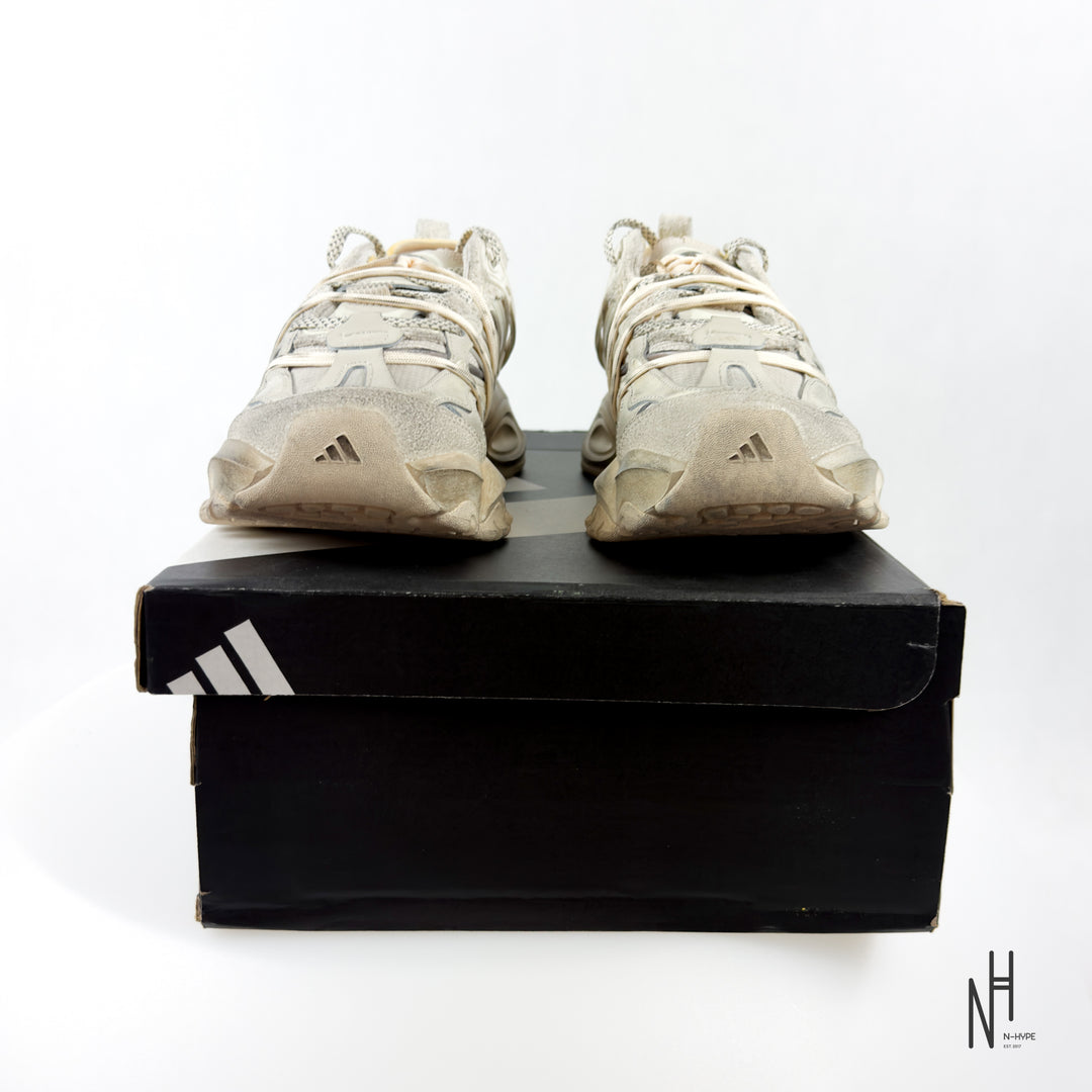 adidas XLG Runner Deluxe Wonder Beige