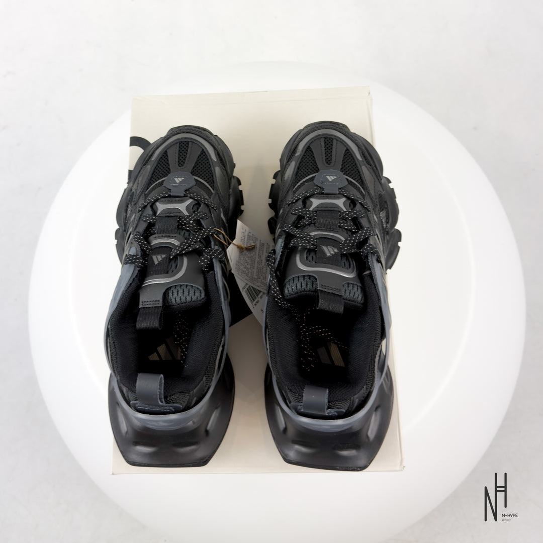 adidas XLG Runner Deluxe Black