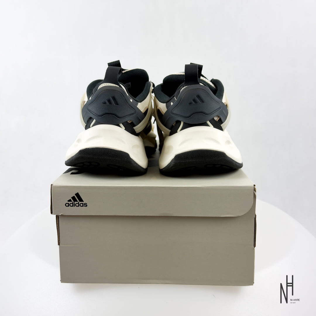 adidas XLG Runner Deluxe Beige