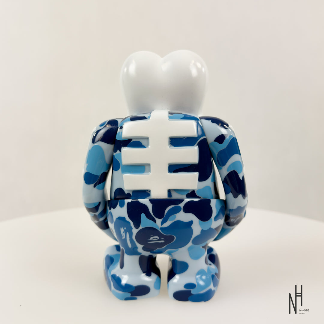 BAPE Bounty Hunter Skull-Kun Special Figure Blue