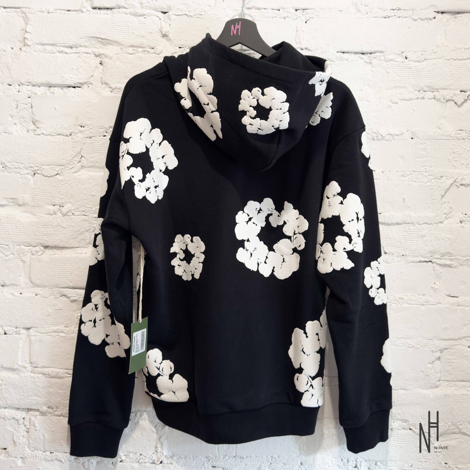 Denim Tears The Cotton Wreath Sweatshirt Black – N-Hype