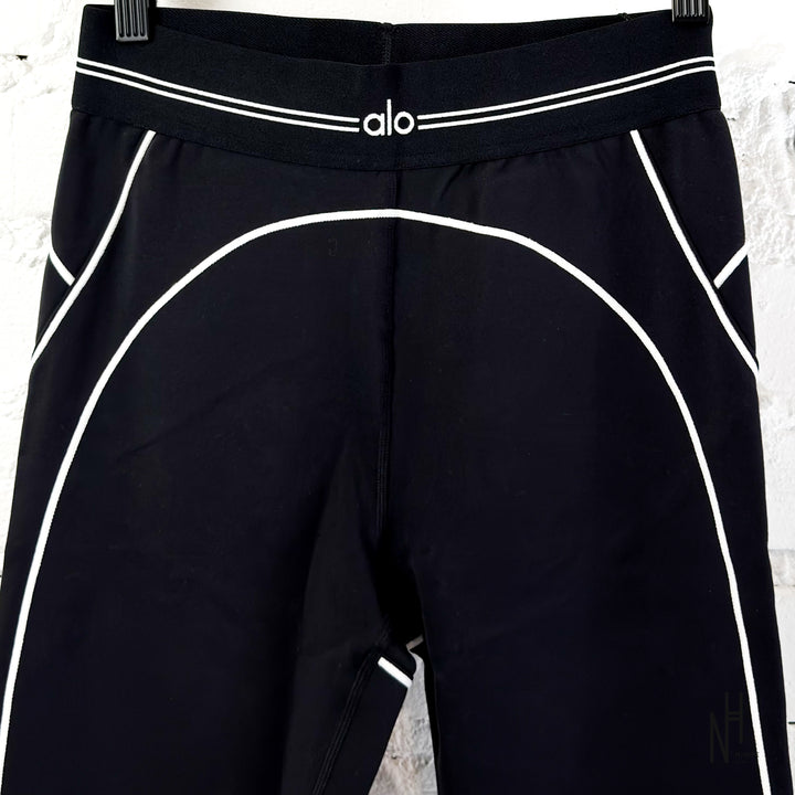 Alo Yoga Airbrush High-Waist Heart Throb Legging Black White