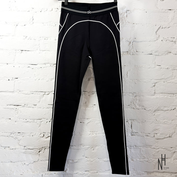 Alo Yoga Airbrush High-Waist Heart Throb Legging Black White