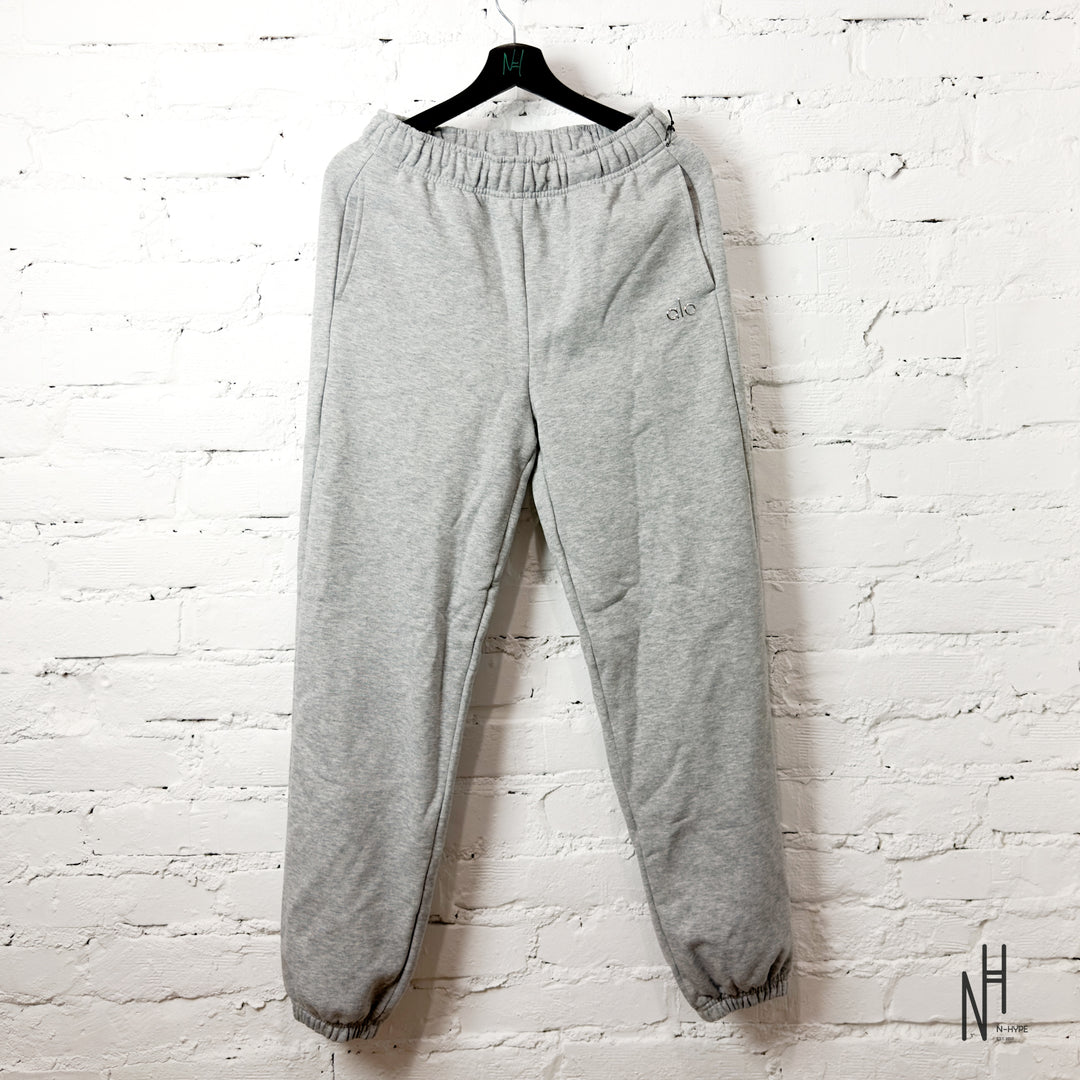 Alo Yoga Accolade Sweatpant Athletic Heather Grey