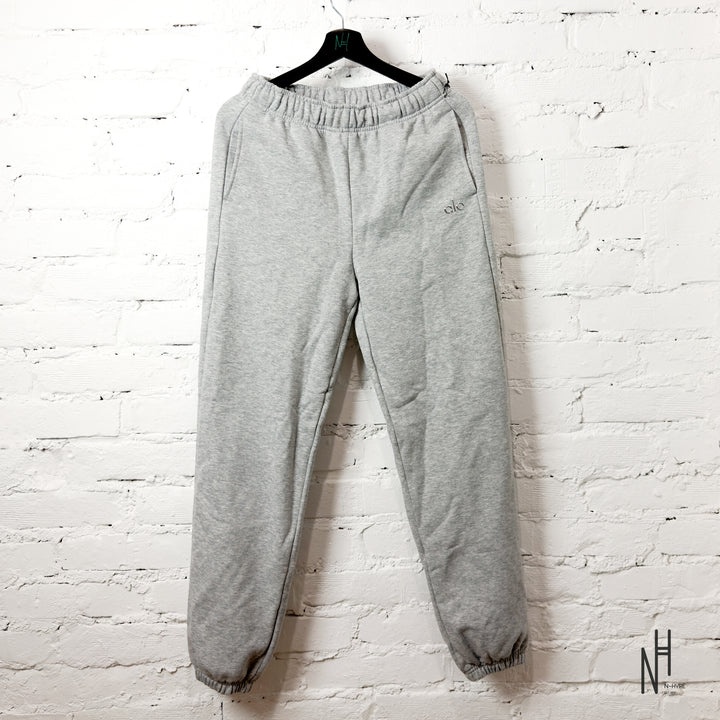 Alo Yoga Accolade Sweatpant Athletic Heather Grey