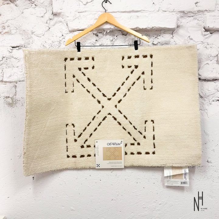 Off-White Arrows Door Mat White Dashed Brown