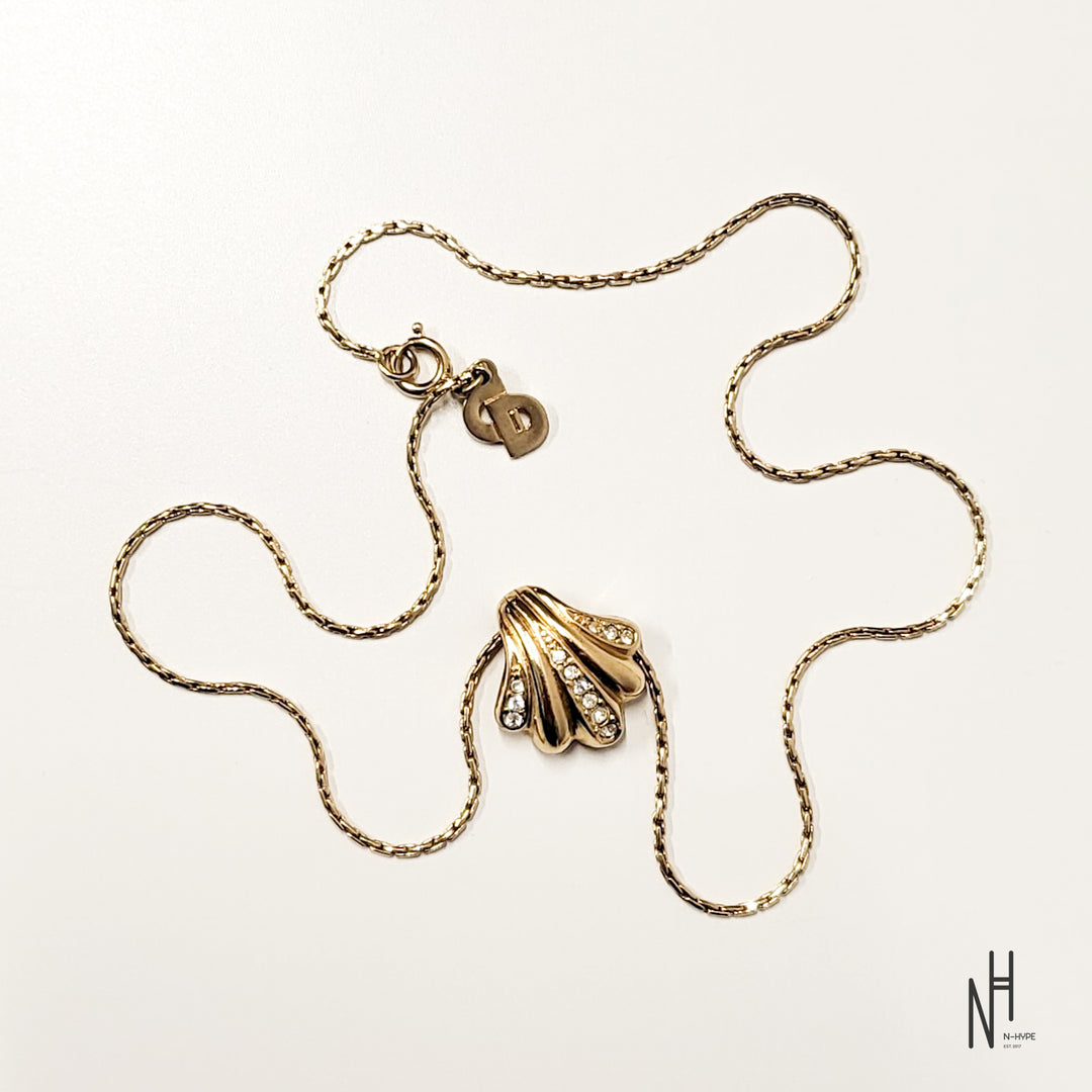 Christian Dior Vintage Shell Necklace