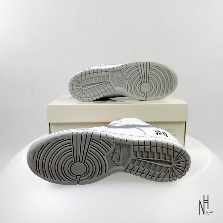 Nike SB Dunk Low Supreme 94 White Metallic Silver