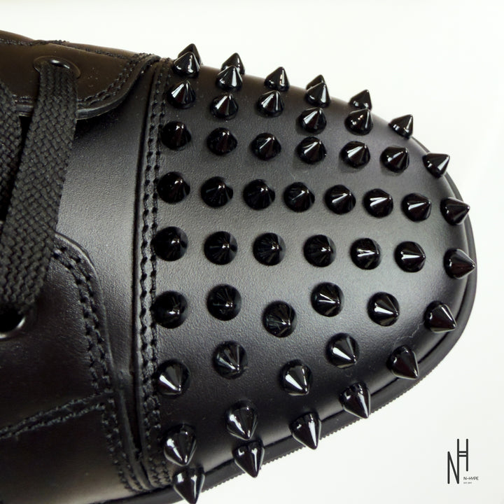 Christian Louboutin Louis Junior Spikes Flat Black