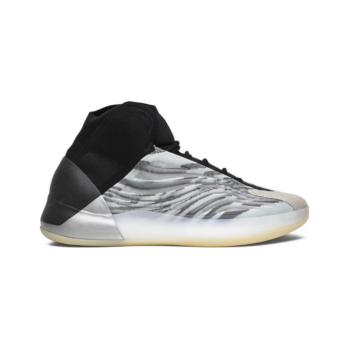 Adidas YZY QNTM BSKTBL (Performance Basketball Model)