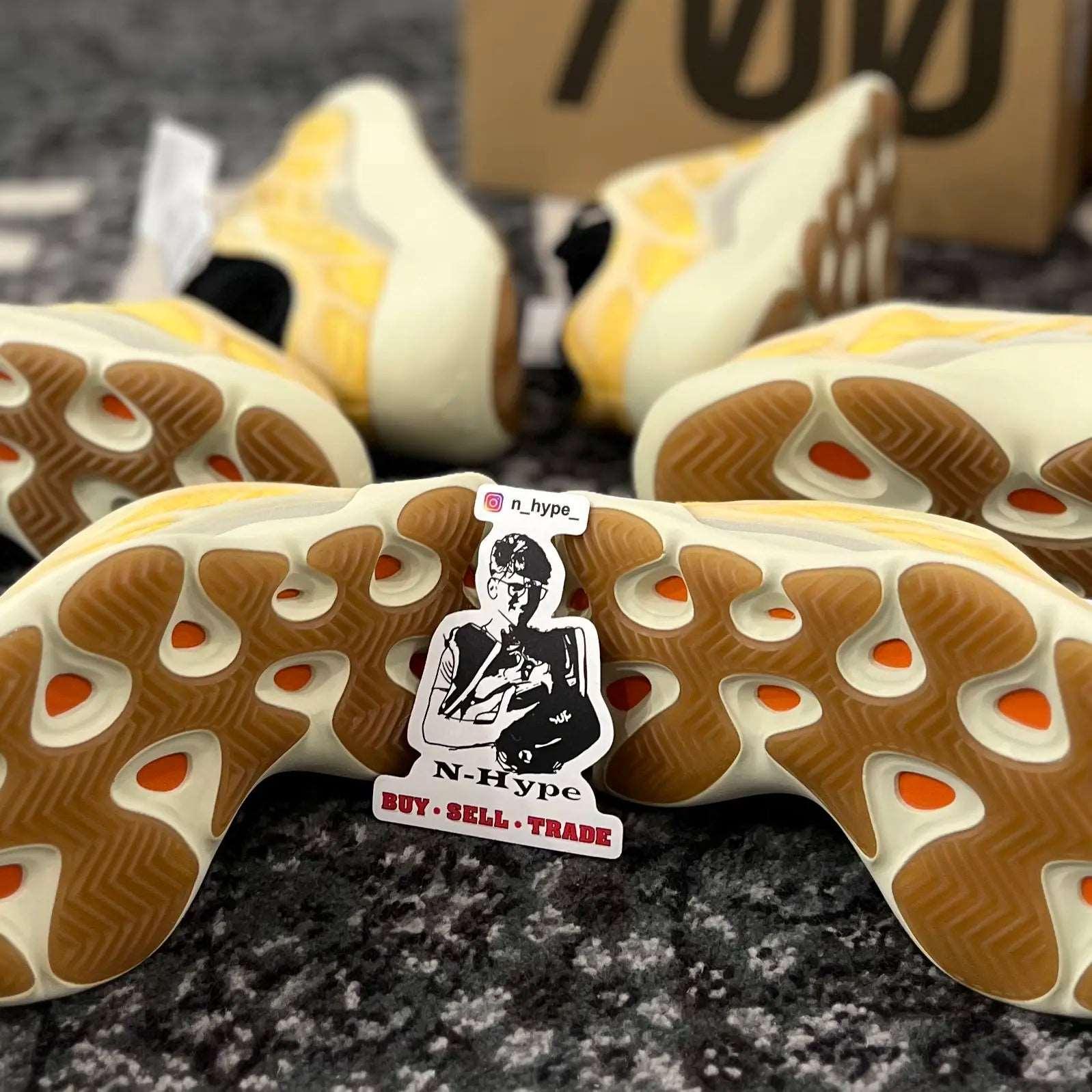 Adidas Yeezy 700 V3 Mono Safflower - HP5425 - N-Hype