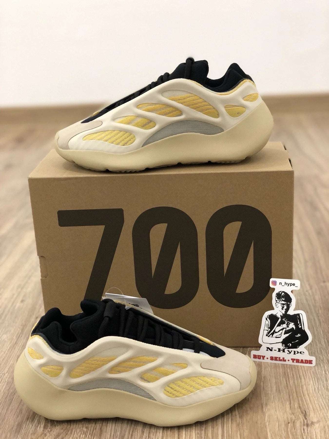 Adidas Yeezy 700 V3 Safflower