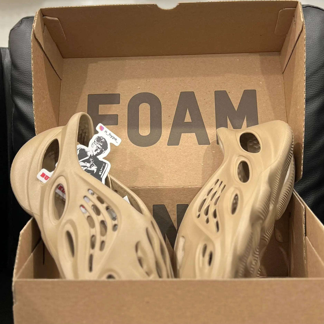 Adidas Yeezy Foam RNNR Mist