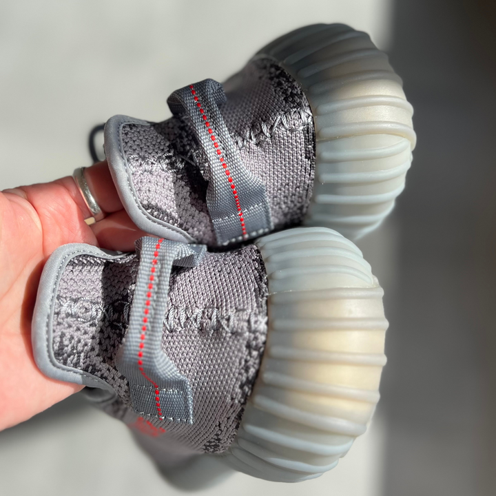 Adidas Yeezy Boost 350 V2 Beluga 2.0 Showroom NHype Lodz Polska 3