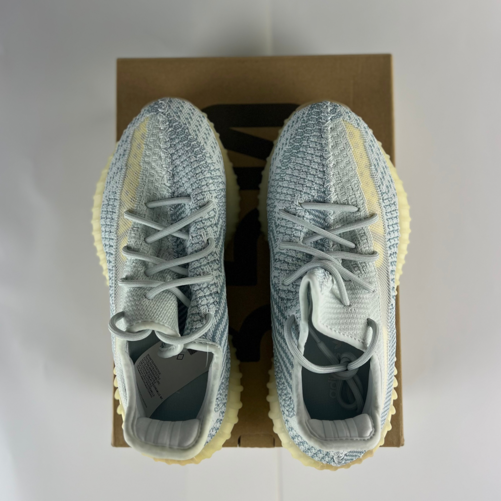 yeezy 350 cloud white rf