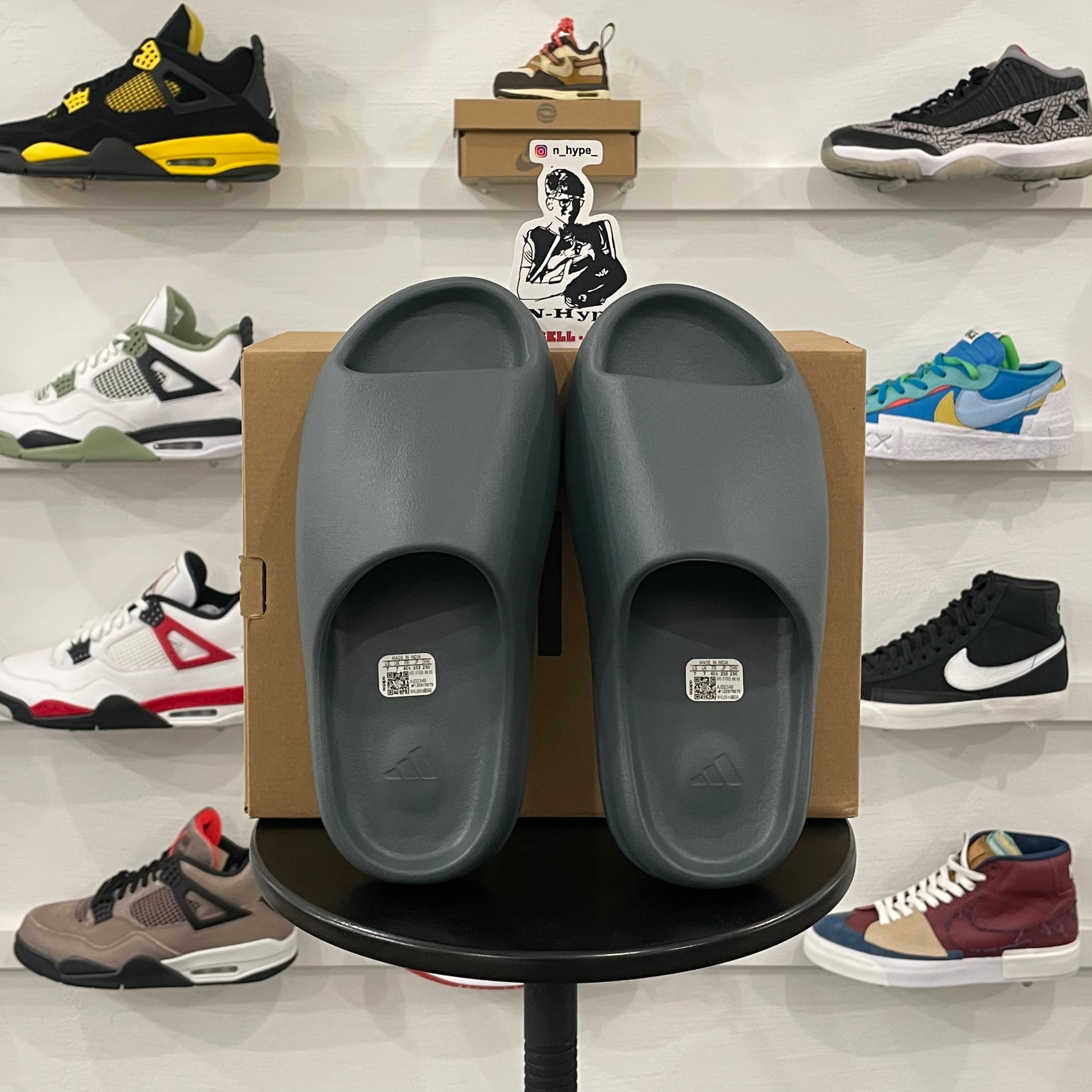 Adidas Yeezy Slide Slate Marine ID2349
